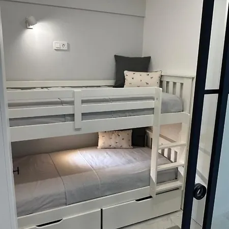 Altamira Family El Duque