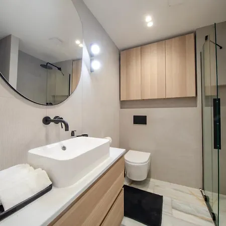 公寓 Altamira Family El Duque *